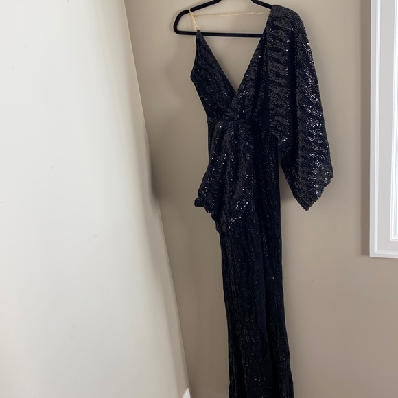 Black sequins party dress - Picture 3 of 10